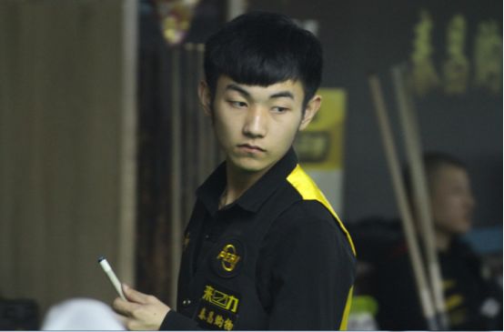 加盟湖人 加盟湖人