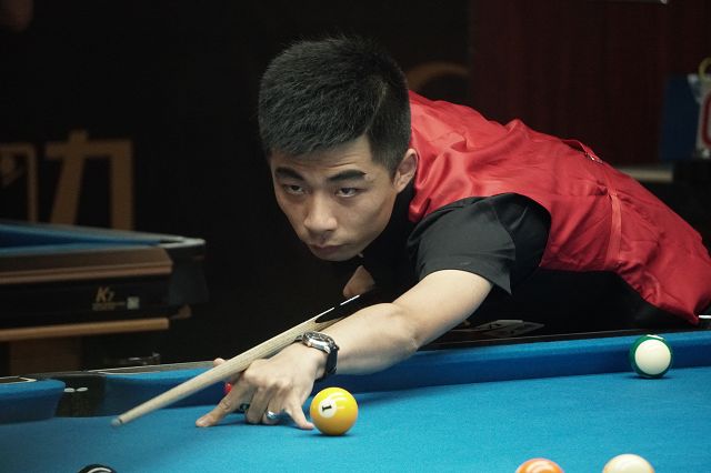 更是坚持与 更是坚持与