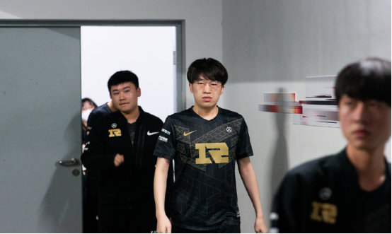 国际赛事中 国际赛事中