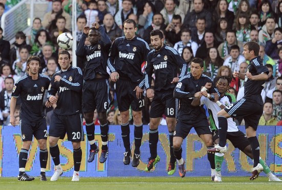 也是结构性 也是结构性