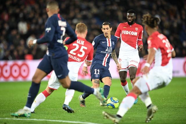 现出更鲜明 现出更鲜明